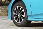 Toyota Prius Plug-in Hybrid 2016 года
